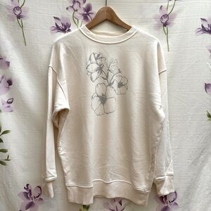 American Eagle Oversized Cream Flower Graphic Crew Neck Sweatshirt
